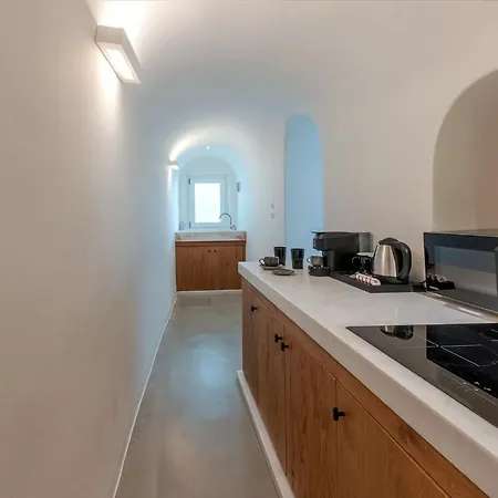 Luxury Grand Santorini 3 Bedrooms Unforgettable Caldera Sea Views * Fira (Santorini)