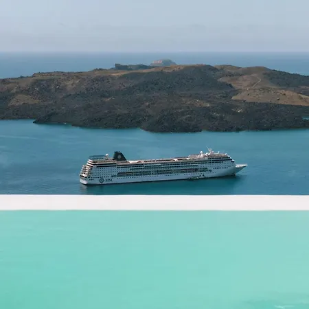 Luxury Grand Santorini 3 Bedrooms Unforgettable Caldera Sea Views *