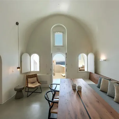 Luxury Grand Santorini 3 Bedrooms Unforgettable Caldera Sea Views * Fira (Santorini)