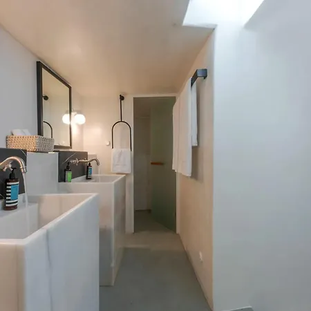 Luxury Grand Santorini 3 Bedrooms Unforgettable Caldera Sea Views * Fira (Santorini)